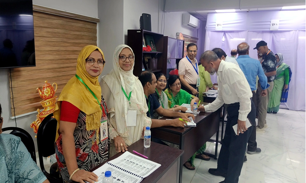 SAAB Elects New Executive Committee at Russian House in Dhaka