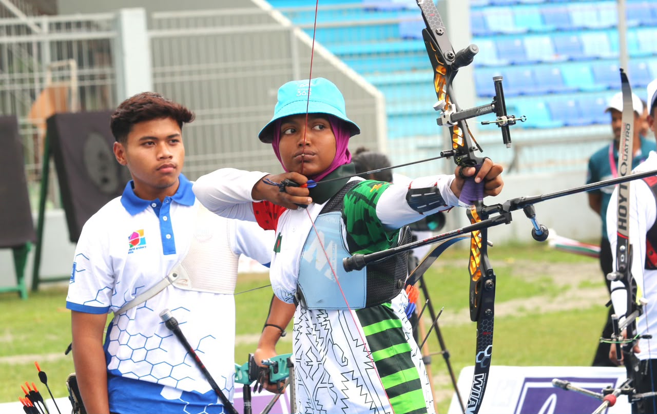 Bangladesh's Seema Akhter secures gold medal in recurve mixed team event